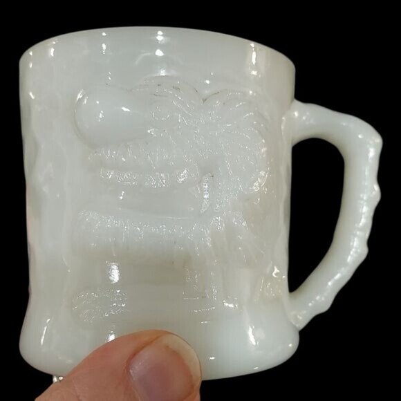 Vintage B.C. Comic GROG Milk Glass Mug Coffee Cup Johnny Hart FIRE KING Set of 2 - Picture 6 of 9